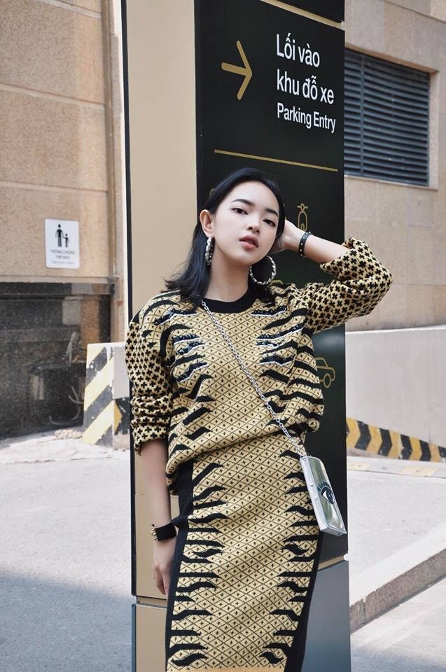 Sao Việt lăng xê trang phục sành điệu ngày cuối tuần ảnh 7 Sao Viet lang xe trang phuc sanh dieu ngay cuoi tuan anh 7