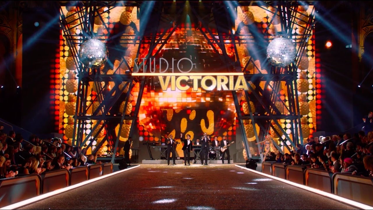 Nhung san khau an tuong cua Victoria's Secret anh 14