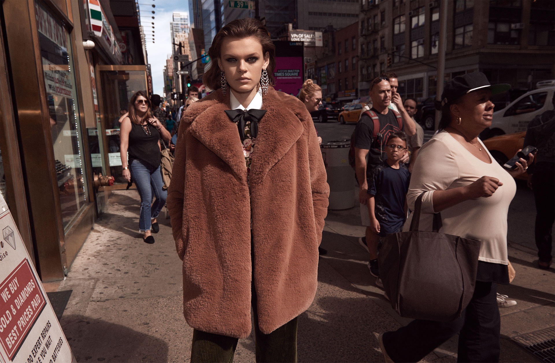 Zara mo o ha noi anh 1