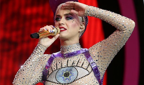 Katy Perry khong xuat hien trong show dien Victoria's Secret 2017 hinh anh