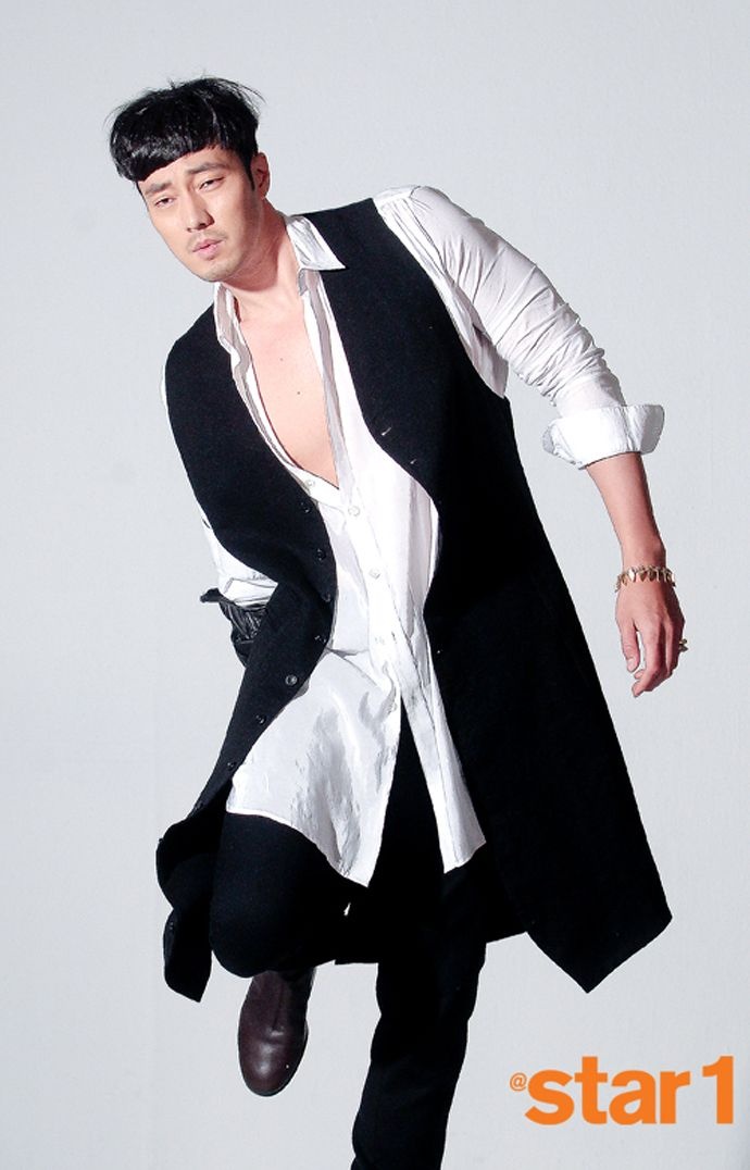 Gout thoi trang cua nam dien vien So Ji Sub anh 1