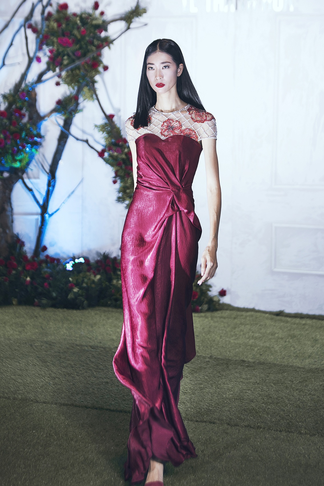 Dan Hoa hau dong loat xuat hien trong buoi tiec thoi trang anh 20