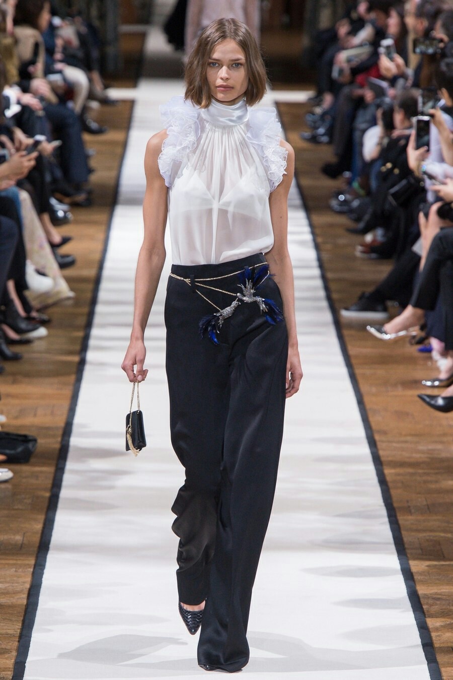 Nhung nguoi mau an tuong nhat trong nam 2017 anh 6