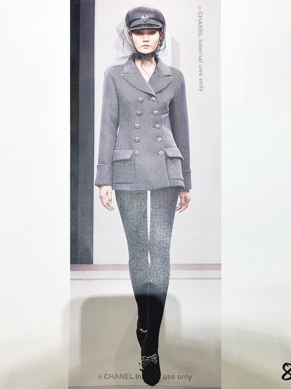 Thùy Trang diễn show Chanel Pre-fall 2018 ảnh 2 Thuy Trang dien show Chanel Pre-fall 2018 anh 2