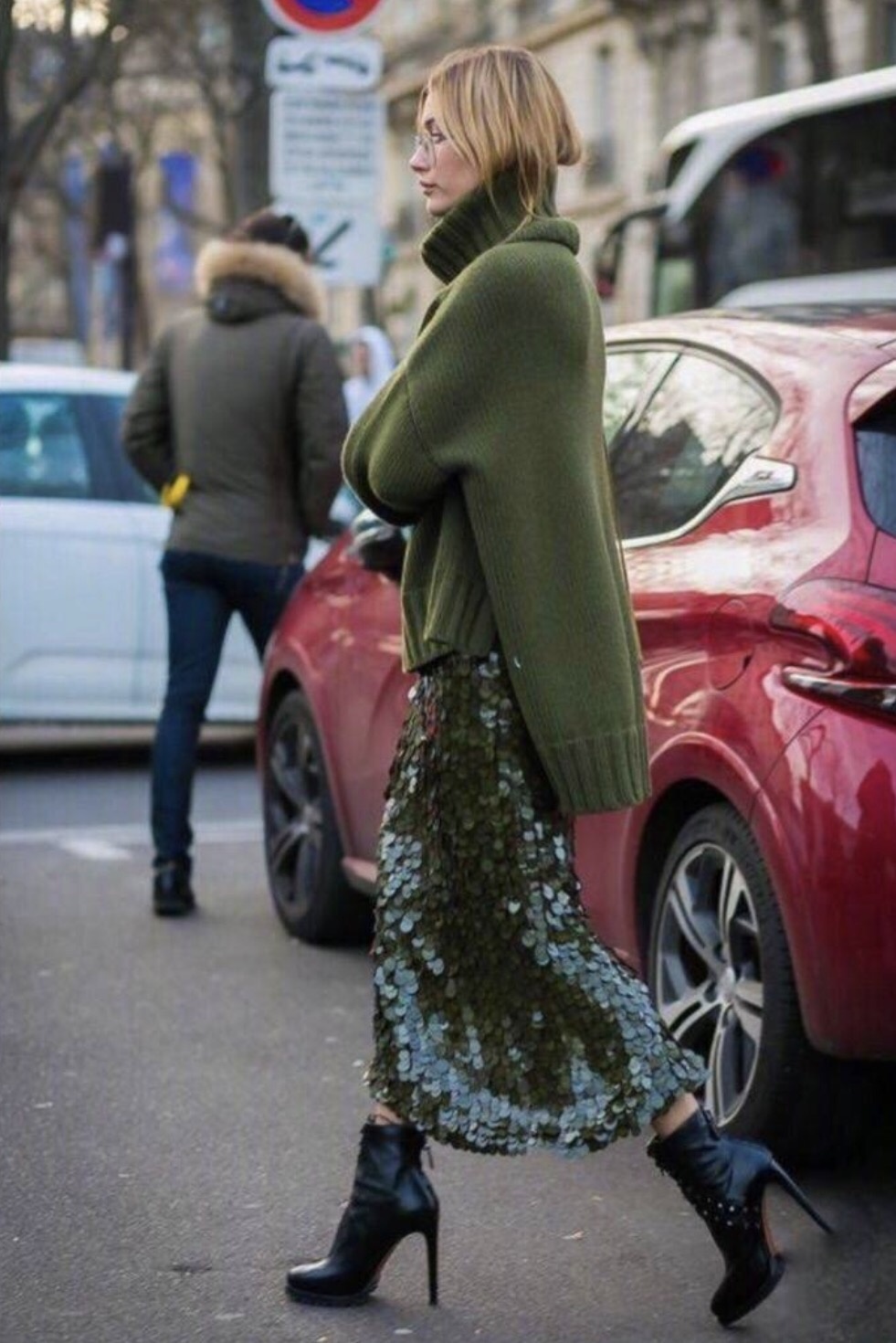 Dien trang phuc lap lanh trong dem giang sinh anh 9