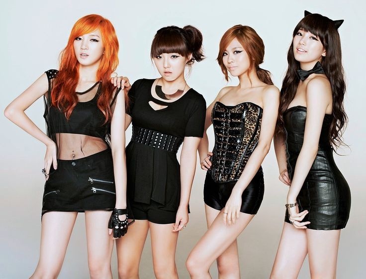 Nhung trang phuc sanh dieu cua Miss A anh 3