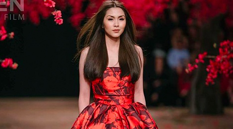 Tang Thanh Ha tai xuat san dien thoi trang hinh anh