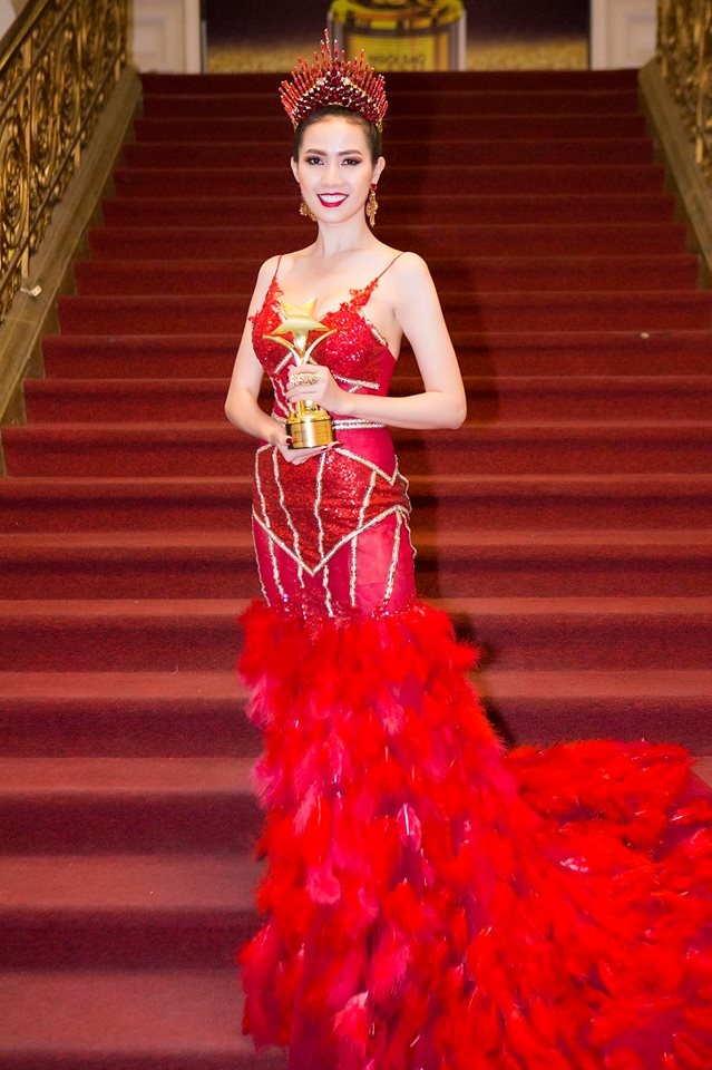 Tú Anh, Mai Phương Thuý mắc lỗi trang phục ảnh 6 Tu Anh, Mai Phuong Thuy mac loi trang phuc anh 6