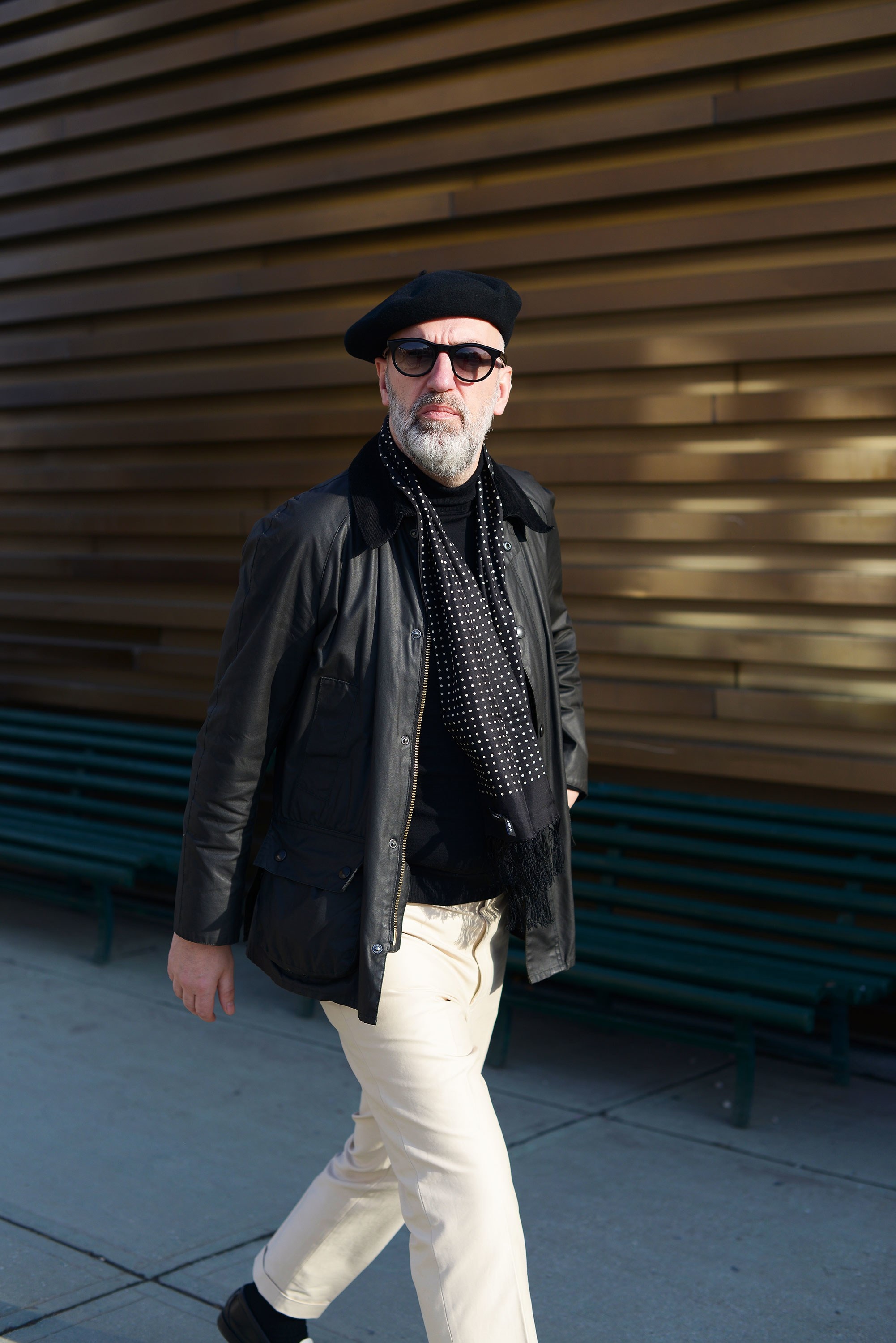 Cac cu ong the gioi dien trang phuc sanh dieu anh 3