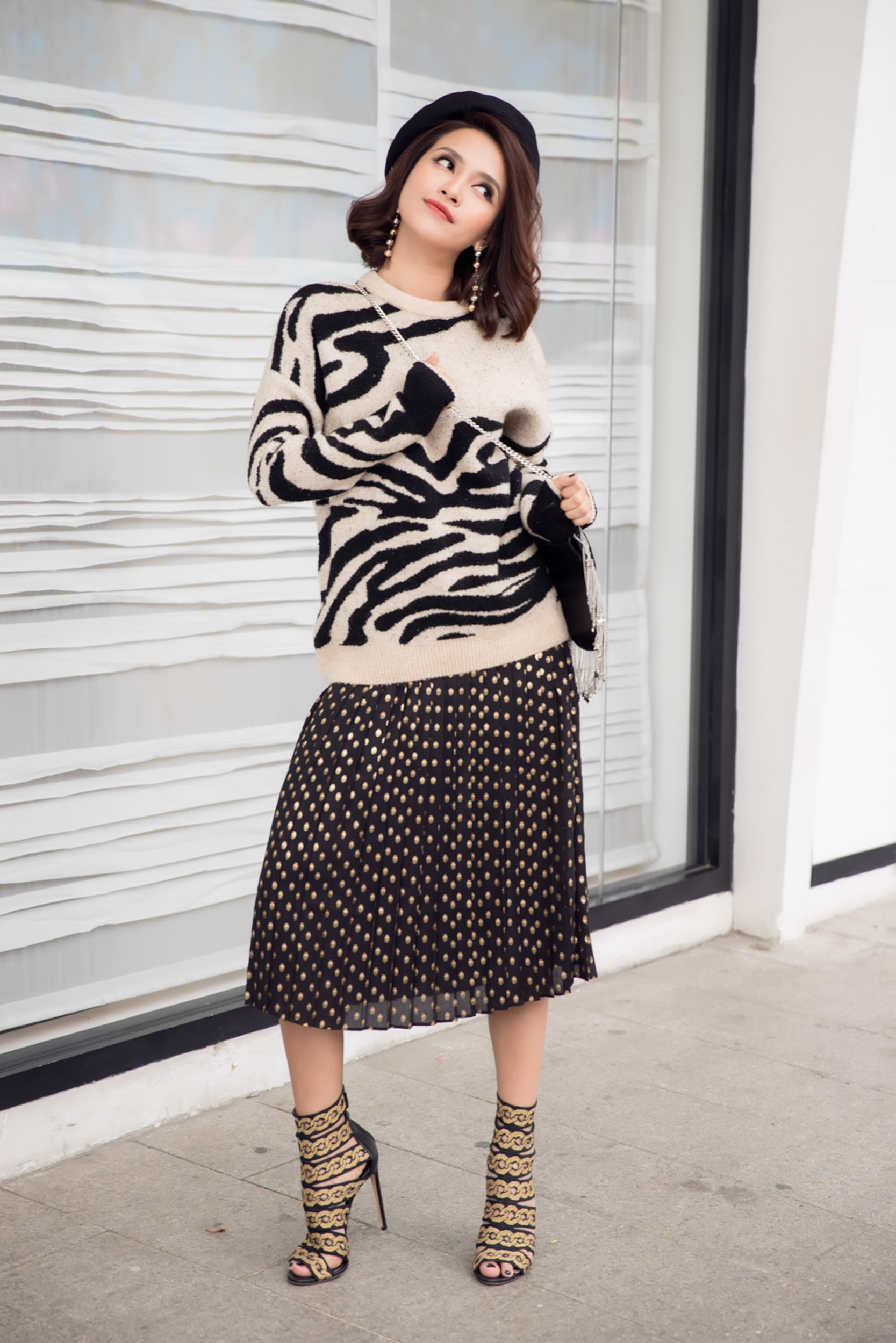 Sao Việt biến hoá với nhiều phong cách khác nhau ảnh 4 Sao Viet bien hoa voi nhieu phong cach khac nhau anh 4