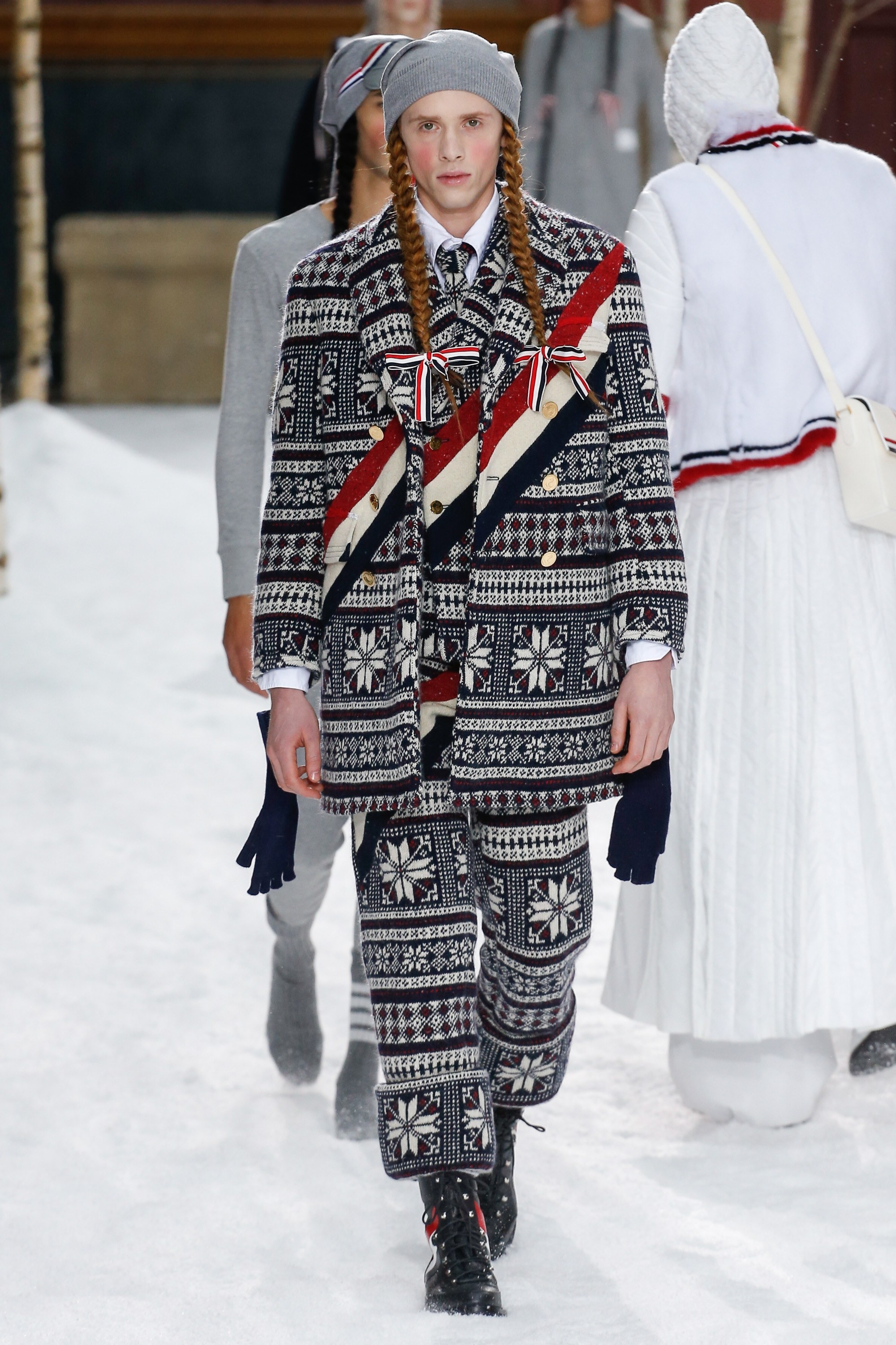 Show dien cua Thom Browne anh 10