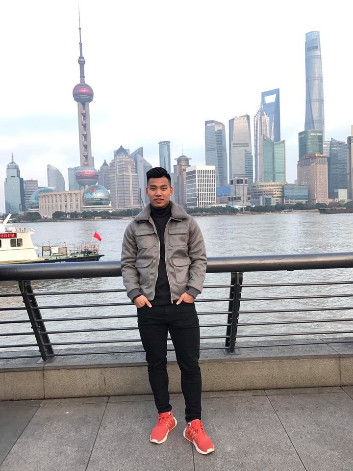 Dàn cầu thủ U23 Việt Nam thích giày sneaker nổi bật ảnh 3 Dan cau thu U23 Viet Nam thich giay sneaker noi bat anh 3