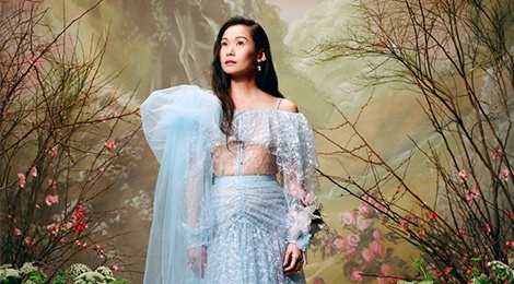 Nu dien vien goc Viet lan dau xuat hien trong bo anh thoi trang cao cap hinh anh