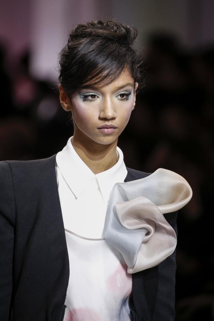 Xu huong trang diem tai tuan le thoi trang Haute Couture anh 6