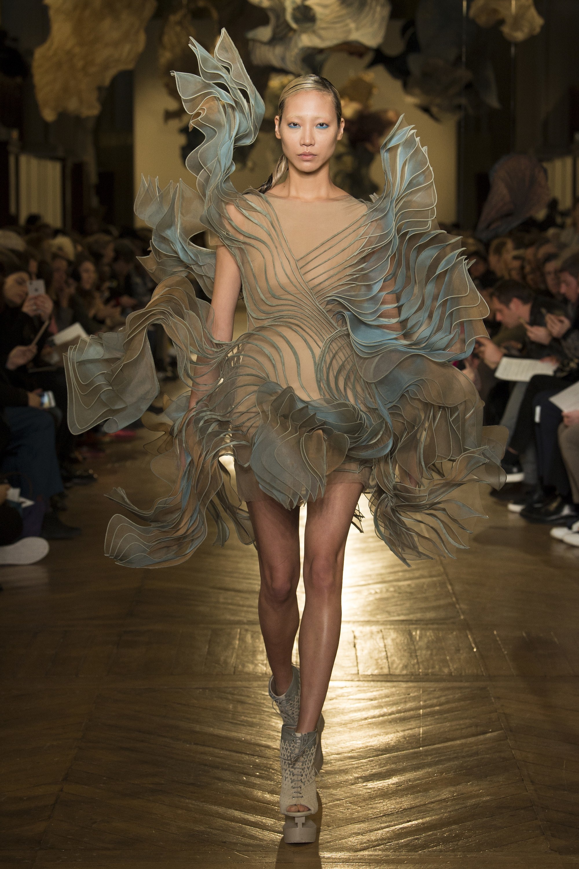 tuan le thoi trang Haute Couture anh 3