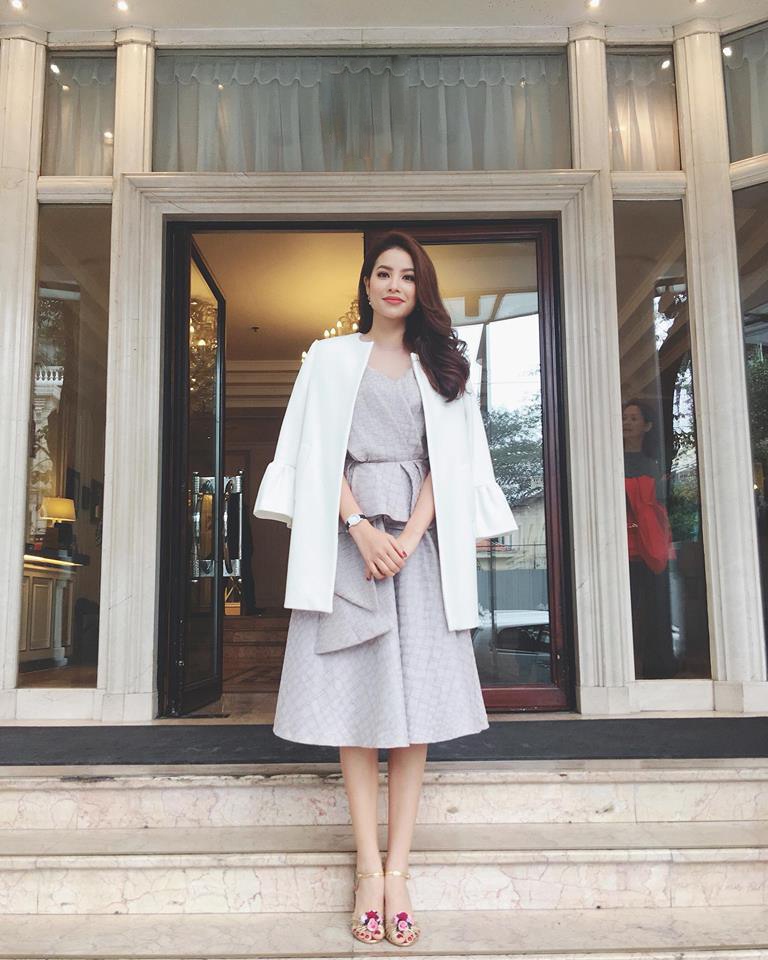Tăng Thanh Hà diện trang phục nữ tính ảnh 4 Tang Thanh Ha dien trang phuc nu tinh anh 4