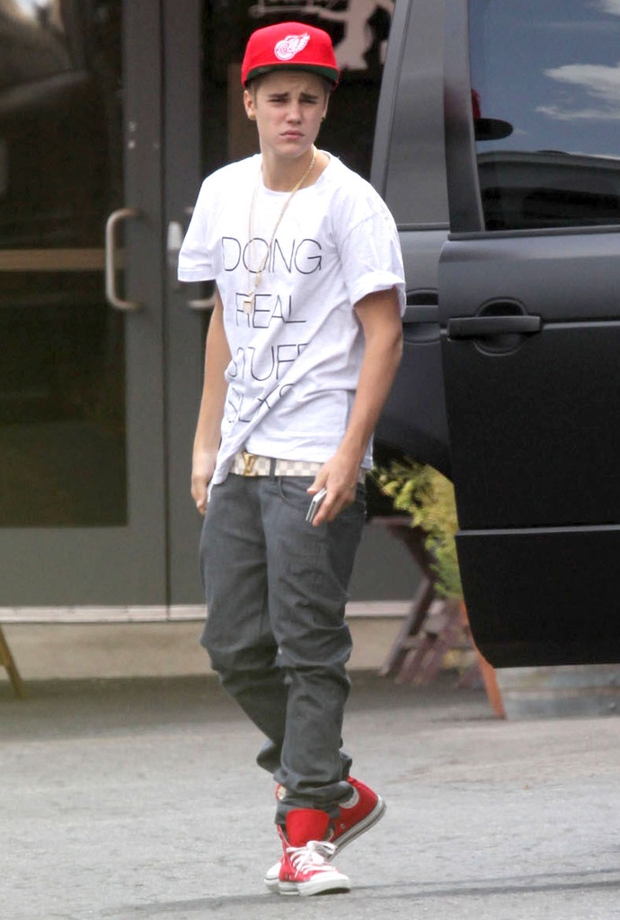 Kieu trang phuc khong nen dien vao ngay valentine anh 8