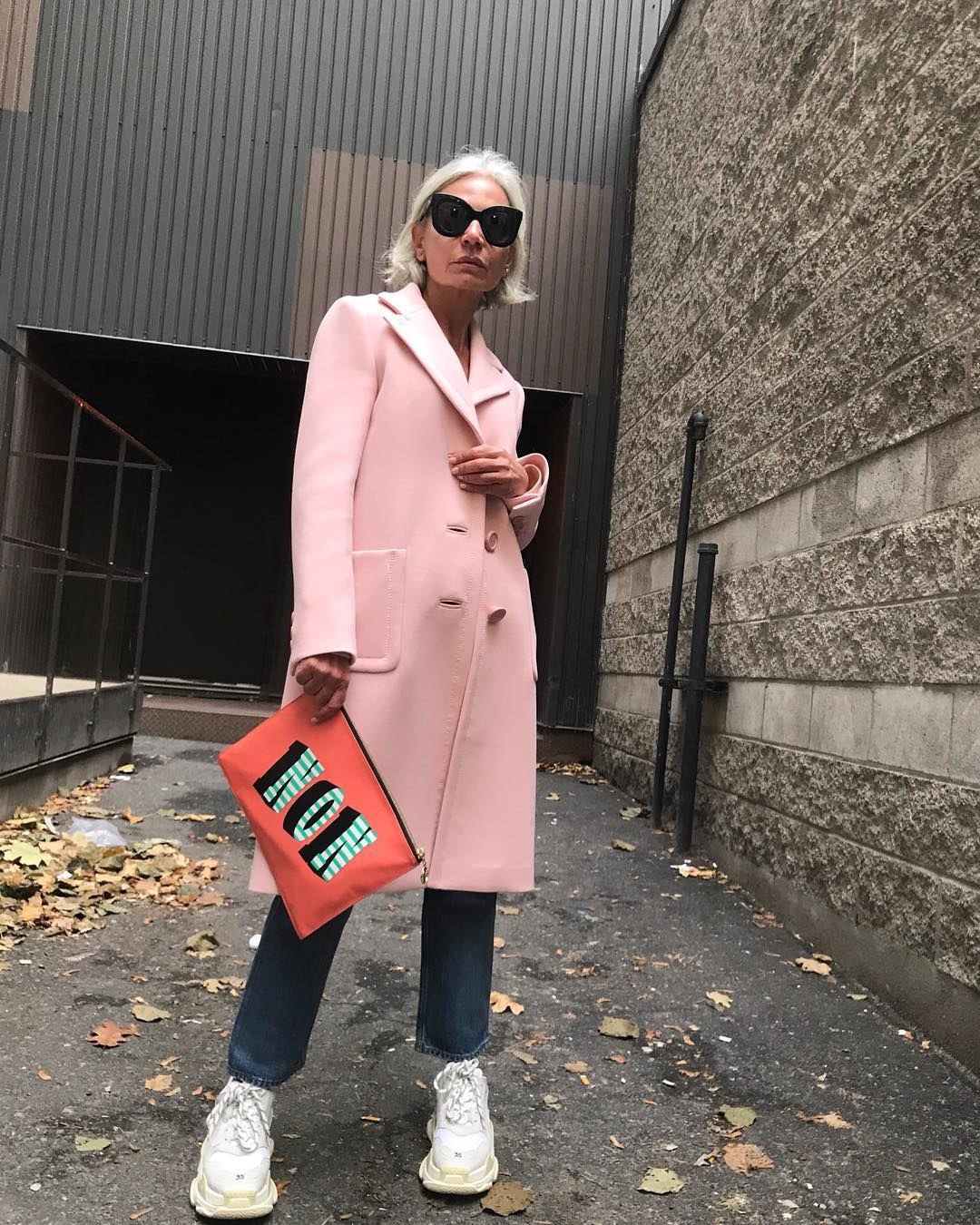 Phong cach thoi trang cua Grece Ghanem anh 3