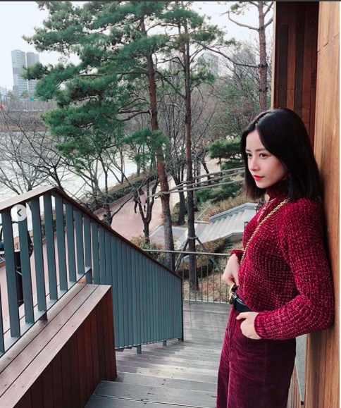 Kieu toc ngan ngang vai len ngoi anh 2