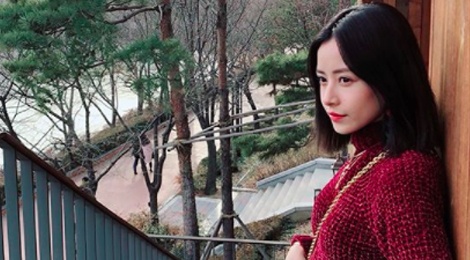 Bao Anh, Chi Pu lang xe mot toc ngan ngang vai dau nam moi hinh anh