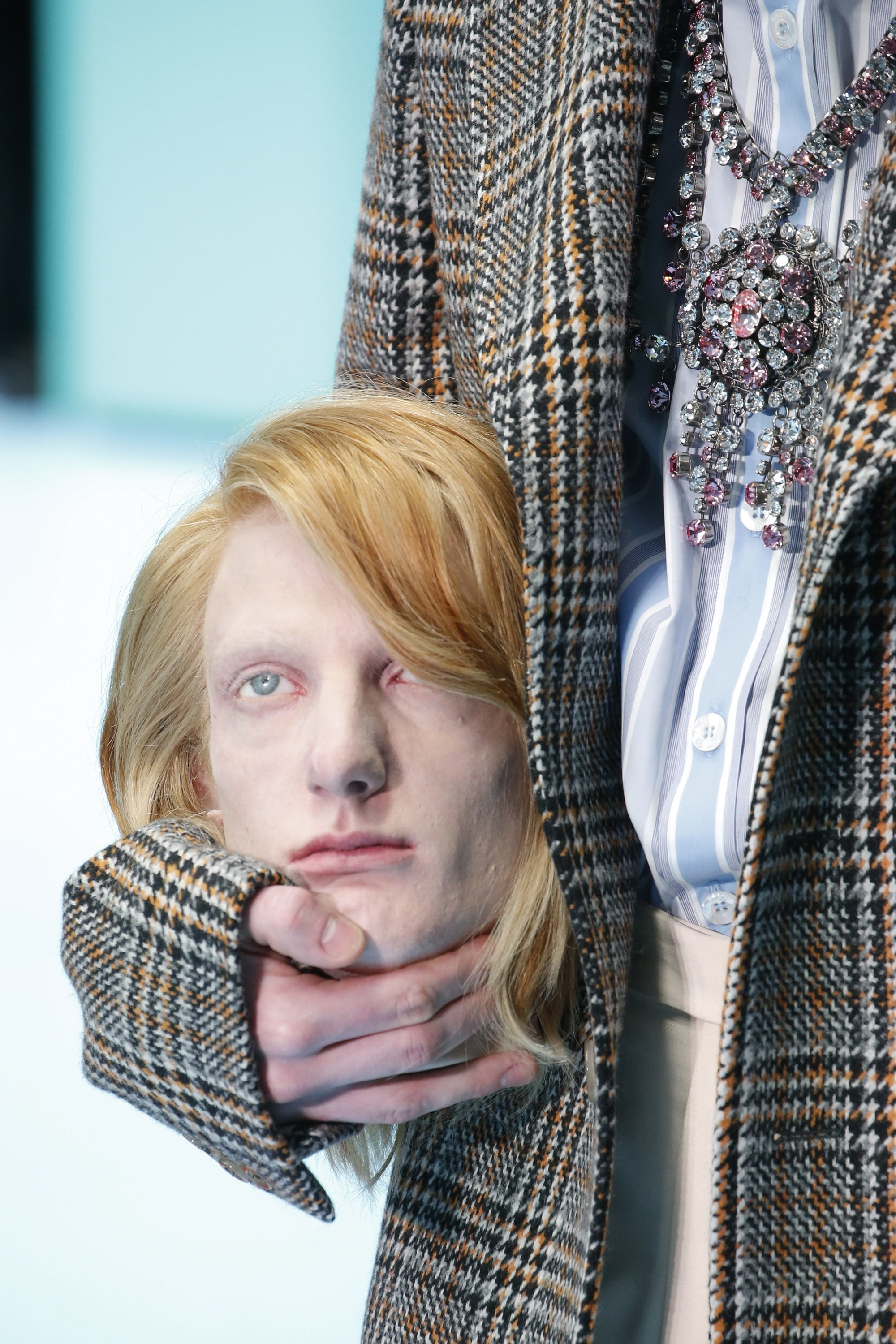 Show dien Gucci thu dong 2018 anh 2