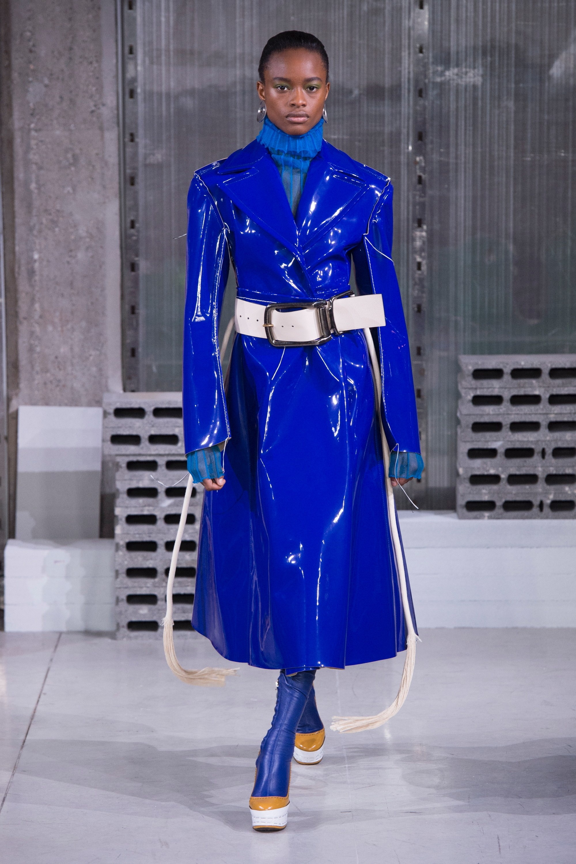 Show dien thu dong 2018 cua Marni anh 5