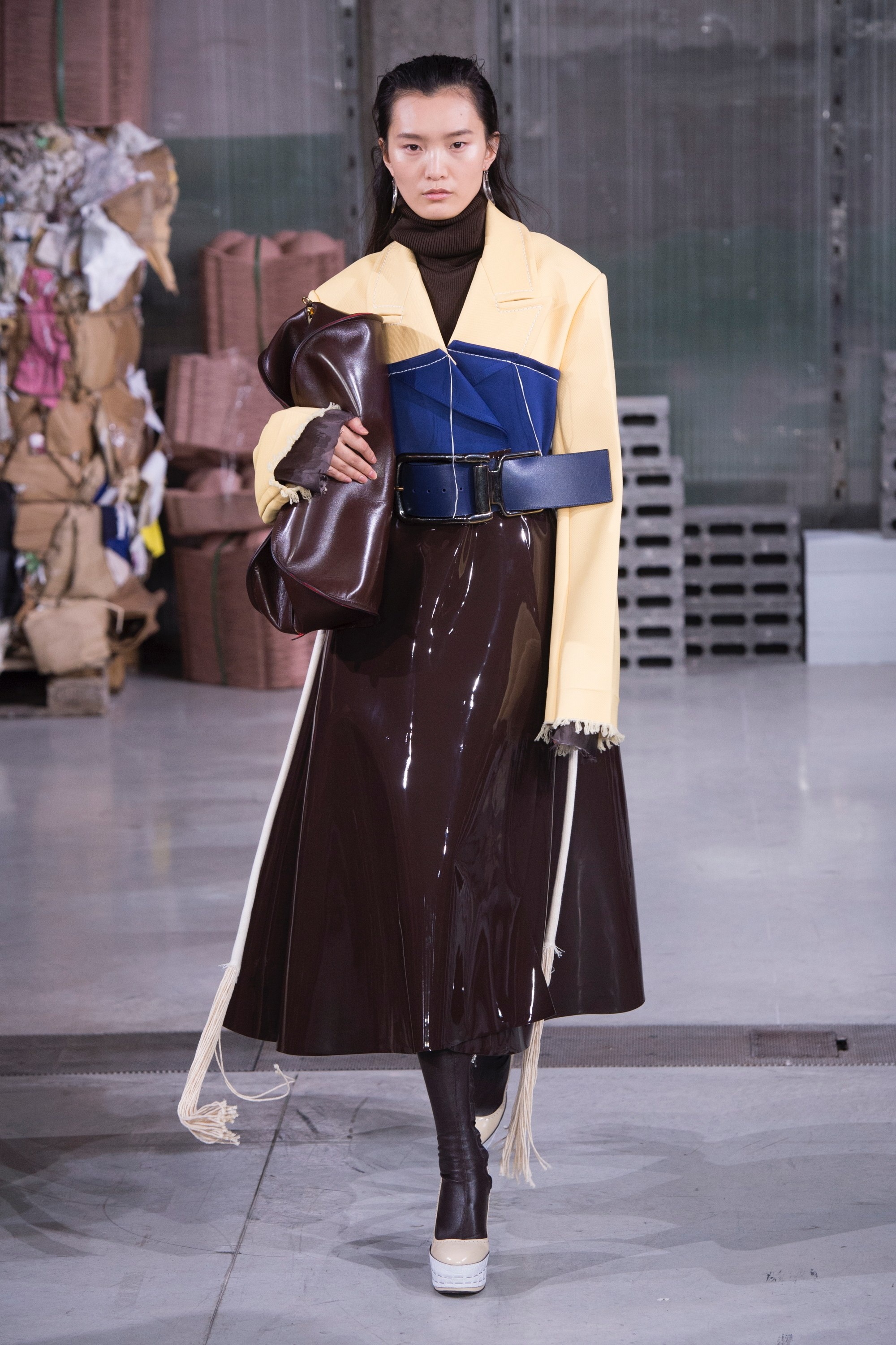 Show dien thu dong 2018 cua Marni anh 6