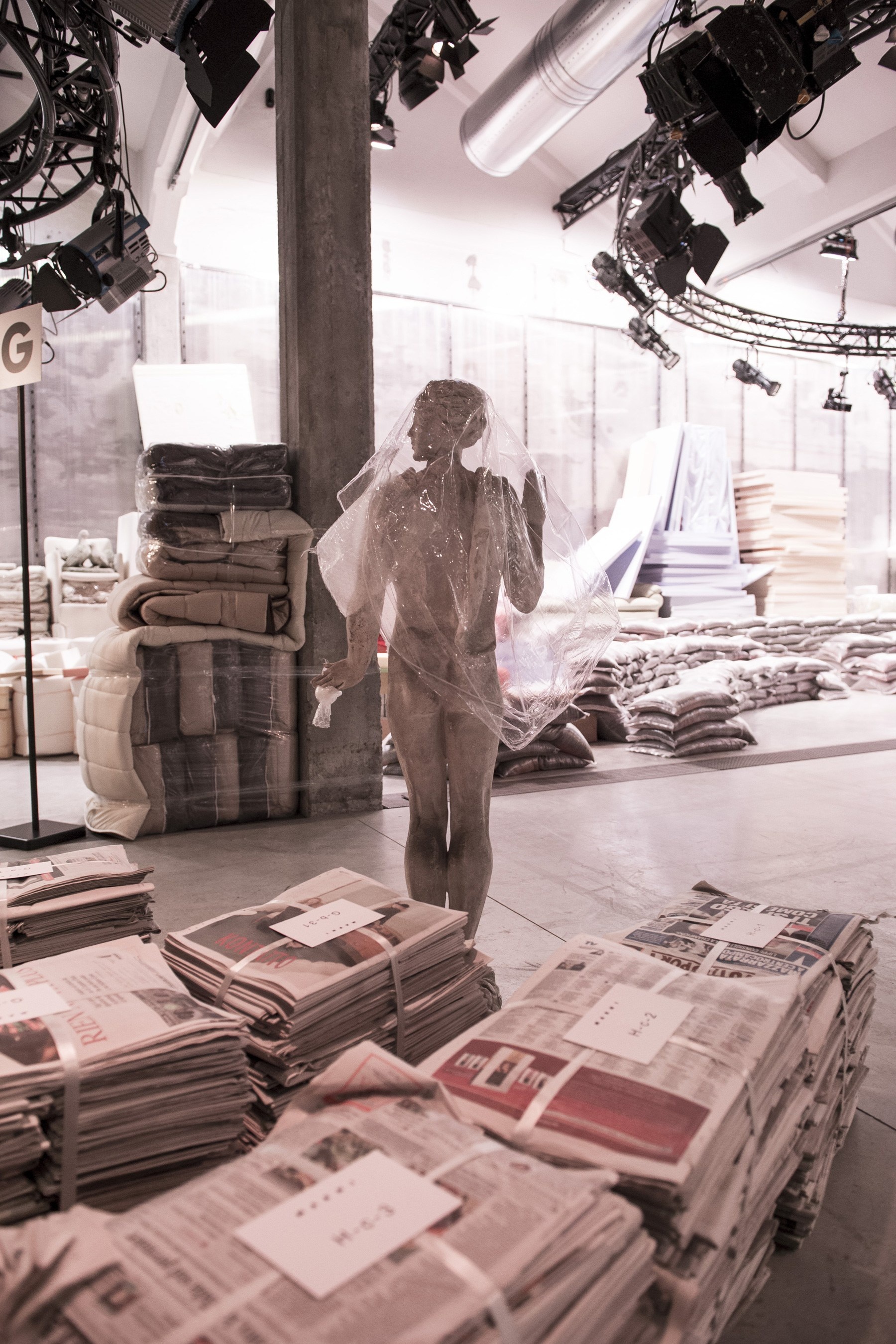 Show dien thu dong 2018 cua Marni anh 1