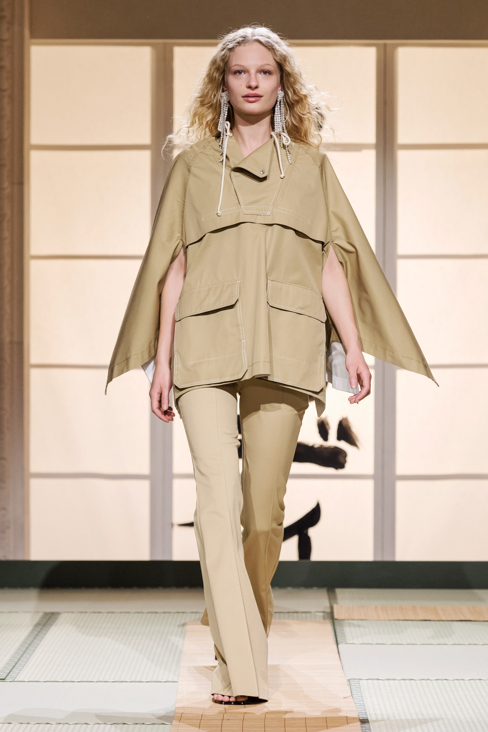 Chau Bui xuat hien tai show dien H&M anh 13