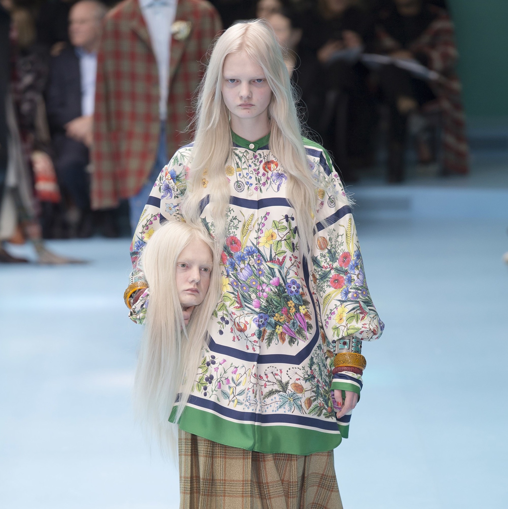 Dau nguoi mau nhan tao show dien Gucci anh 1