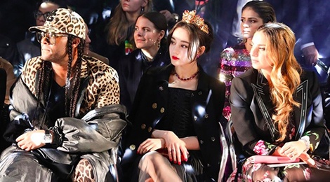 Dich Le Nhiet Ba, Angelababy an tuong tai tuan le thoi trang quoc te hinh anh