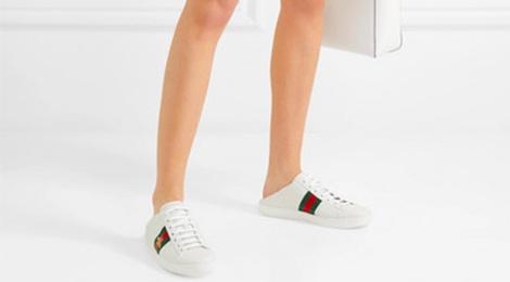 Sao Viet lang xe mot giay the thao dap got giong G-Dragon hinh anh