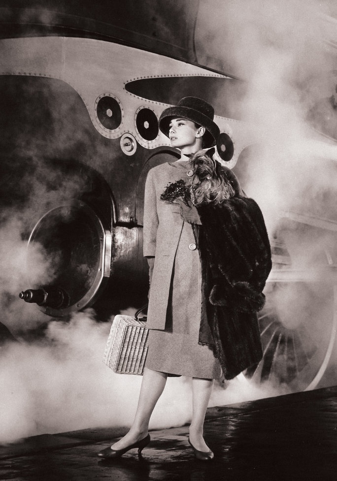 Thiet ke cua Givenchy cho Audrey Hepburn anh 3