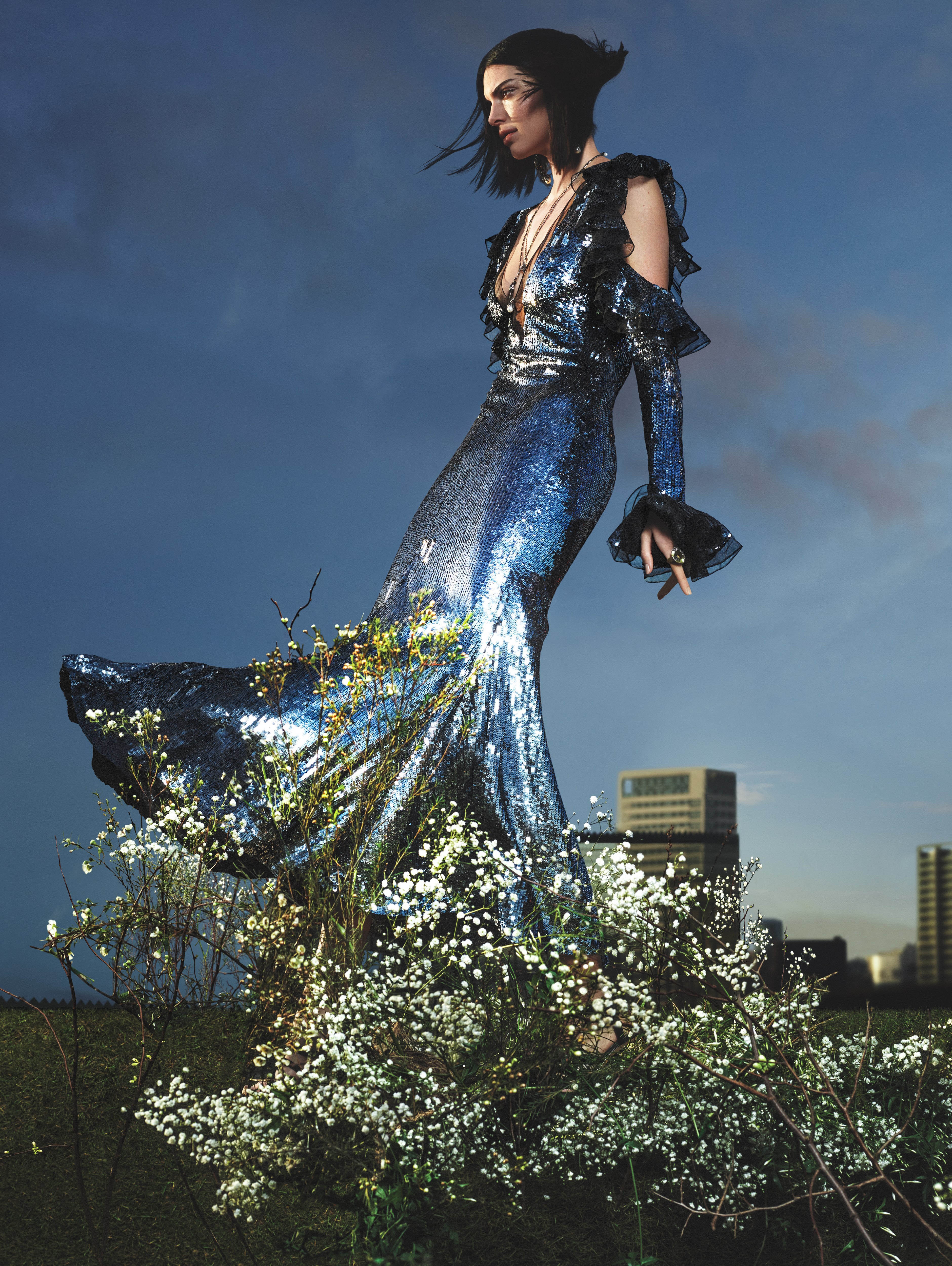 Kendall Jenner phủ nhận tin đồn đồng tính  ảnh 3 Kendall Jenner phu nhan tin don dong tinh anh 3