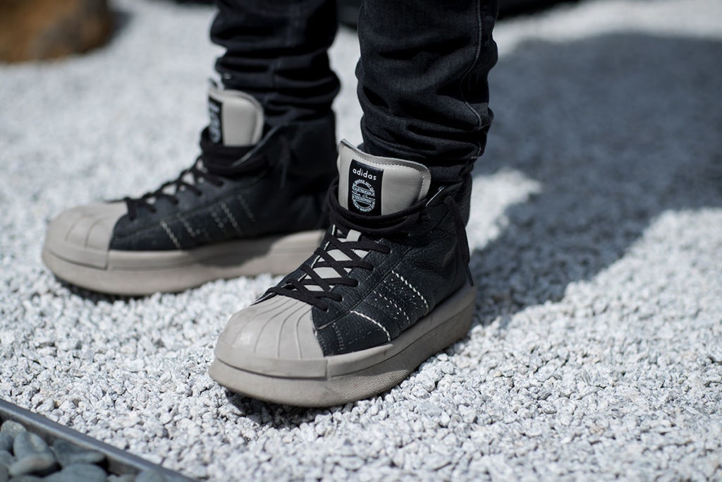 Bộ sưu tập sneaker đẹp nhất tại tuần lễ thời trang ảnh 5 Bo suu tap sneaker dep nhat tai tuan le thoi trang anh 5