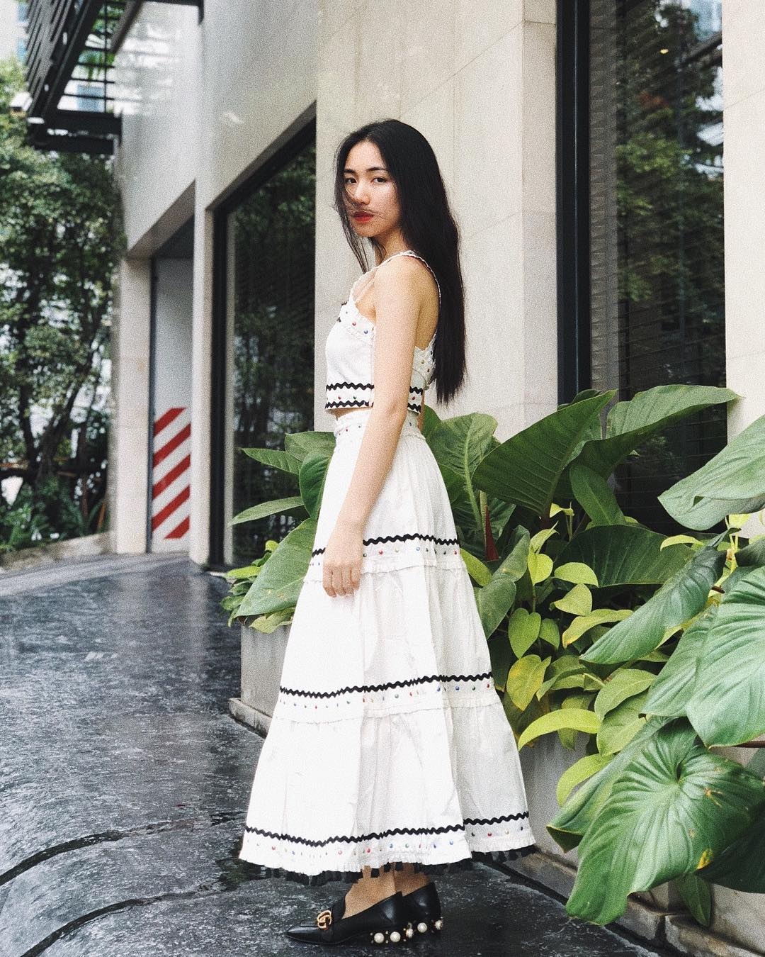 Kỳ Duyên diện trang phục tông đen khoẻ khắn ảnh 2 Ky Duyen dien trang phuc tong den khoe khan anh 2