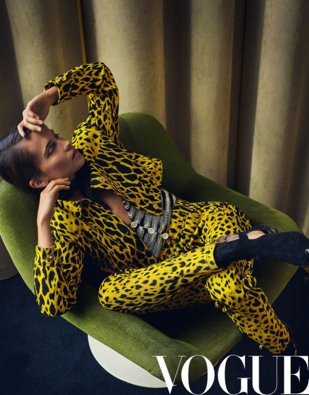 gu thoi trang Alicia Vikander anh 6