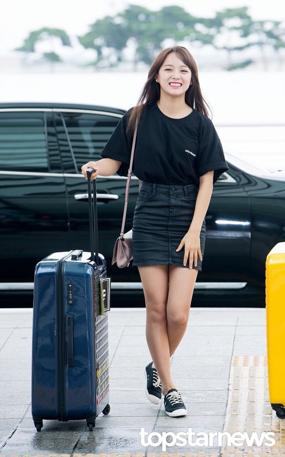 Sao Hàn diện trang phục mát mẻ ngày Hè ảnh 2 Sao Han dien trang phuc mat me ngay He anh 2