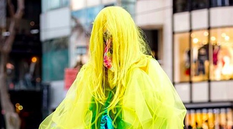 Gioi tre Nhat mac do khong giong ai tai Tuan le thoi trang Tokyo hinh anh