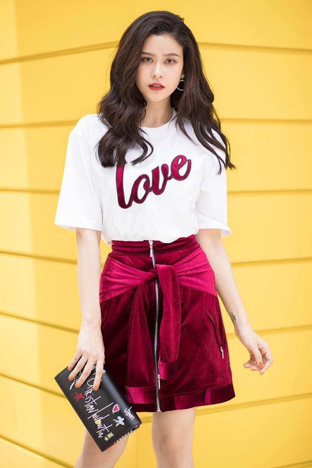 cach phoi ao thun mua he anh 2