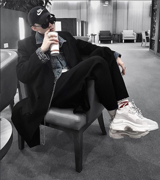 Sneaker tho kech len ngoi anh 5