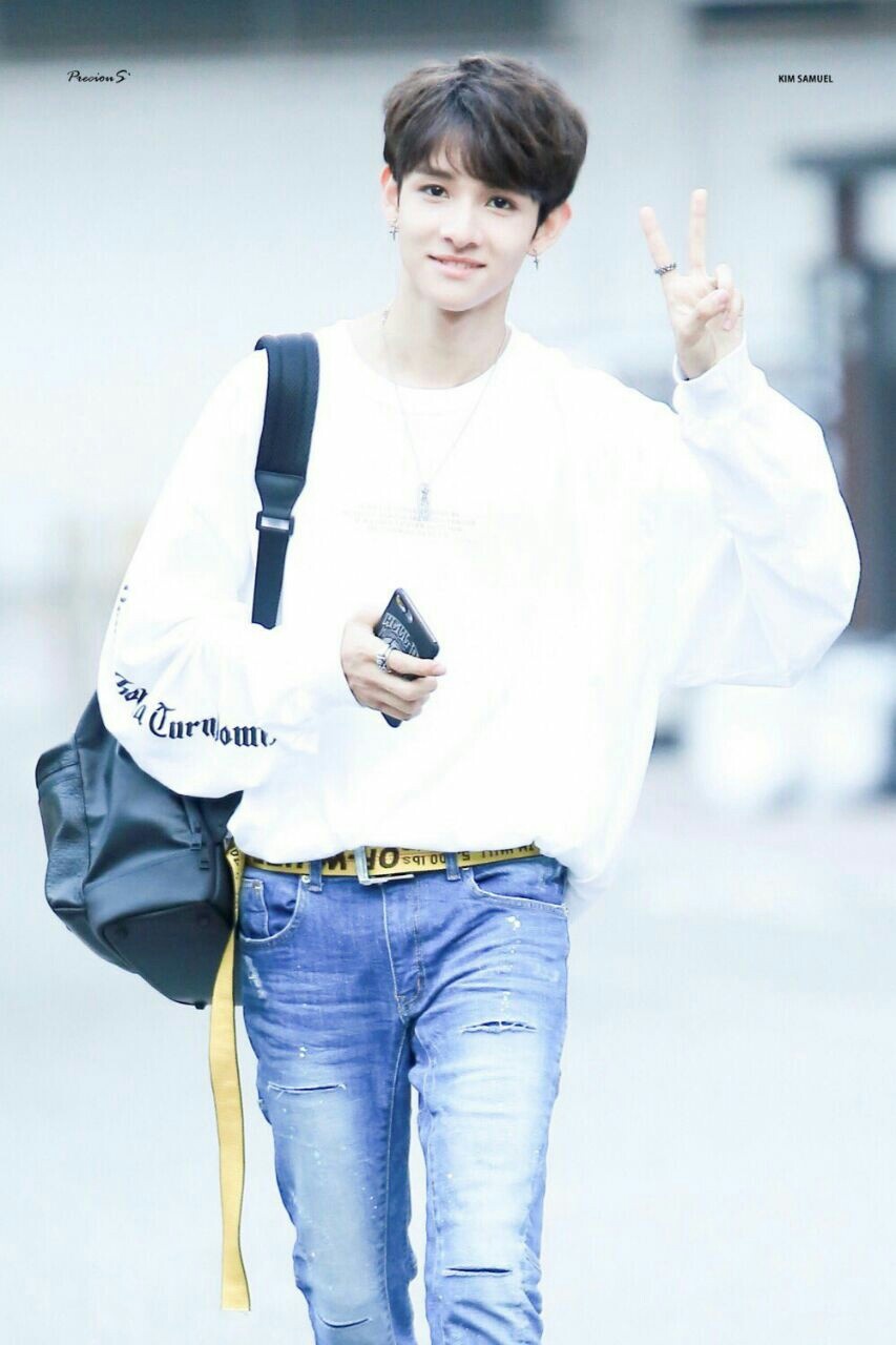Phong cách thời trang của Kim Samuel ảnh 3 Phong cach thoi trang cua Kim Samuel anh 3