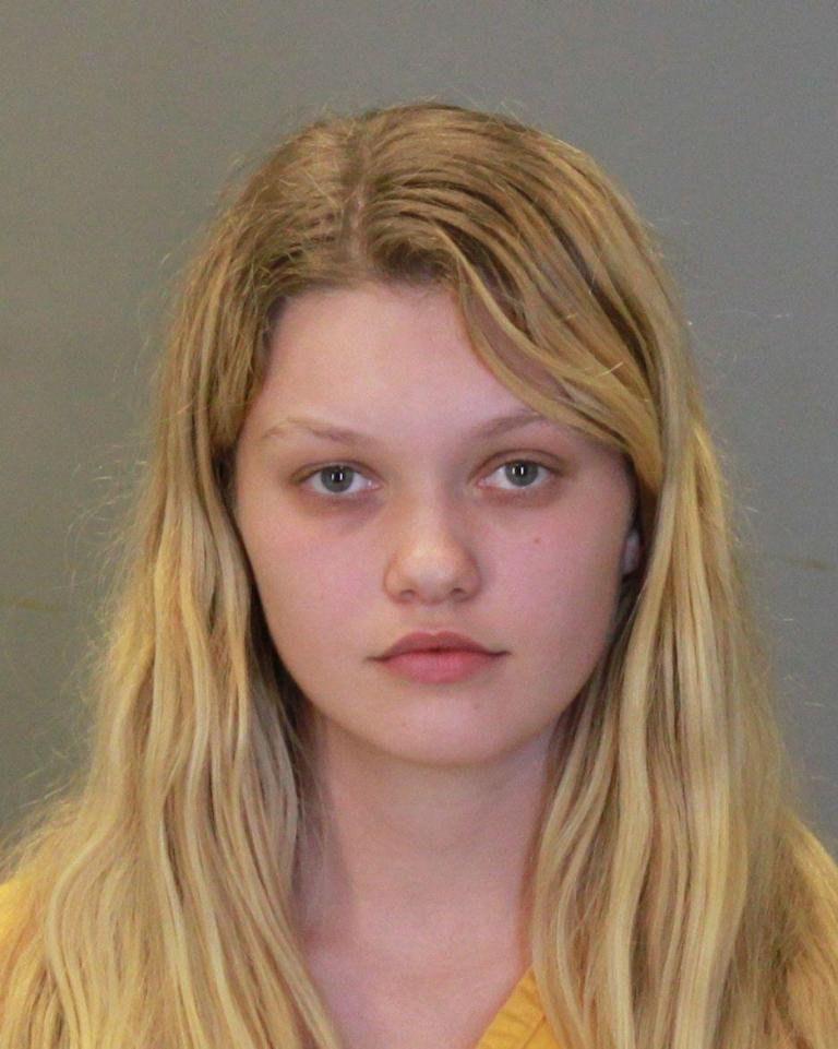 Maggie Laine tang tru can sa anh 1