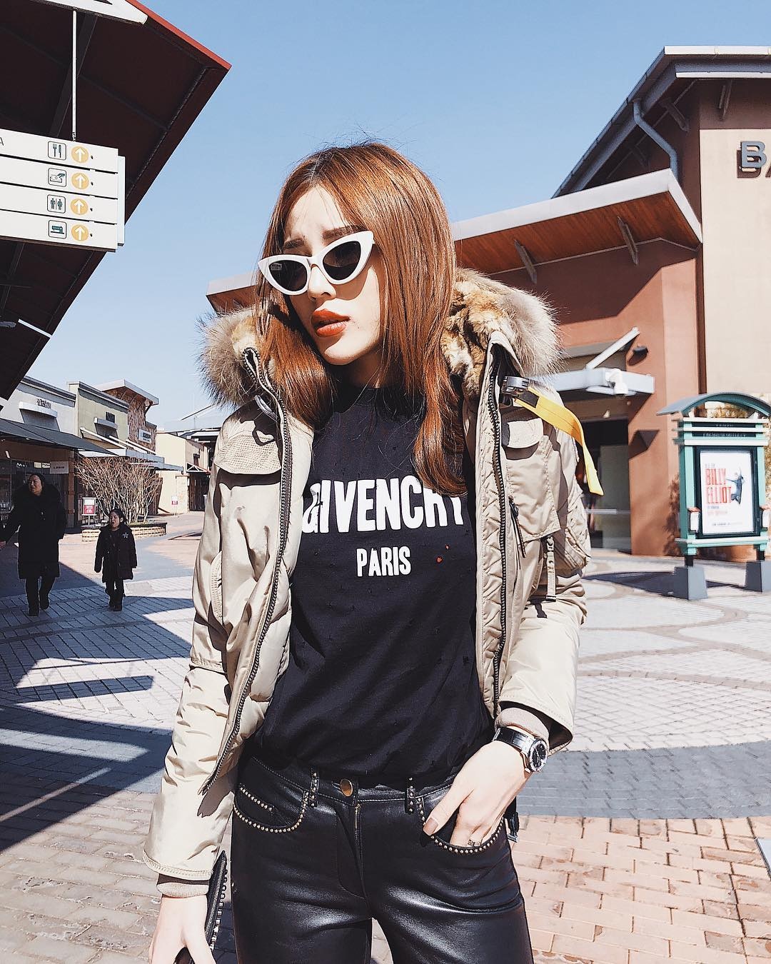 Ky Duyen ua chuong ao thun hoa tiet anh 7