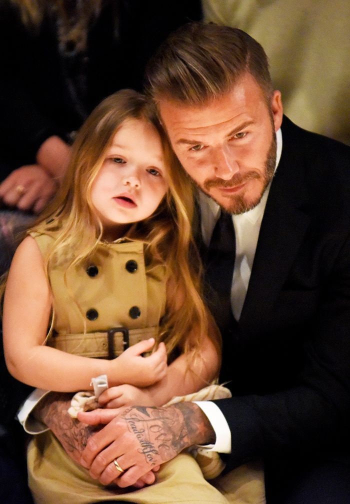 Con gái Beckham diện trang phục hàng hiệu ảnh 1 Con gai Beckham dien trang phuc hang hieu anh 1