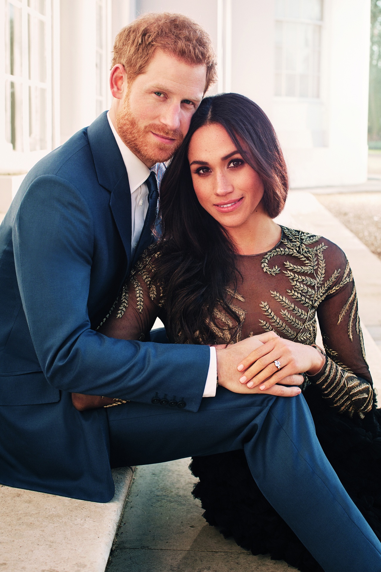 Trang phuc dac trung cua Meghan Markle anh 1