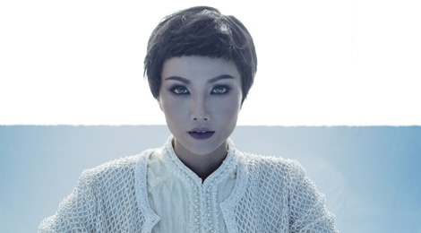 Hoa hau Hoan vu H'Hen Nie sac lanh khi chup anh thoi trang hinh anh