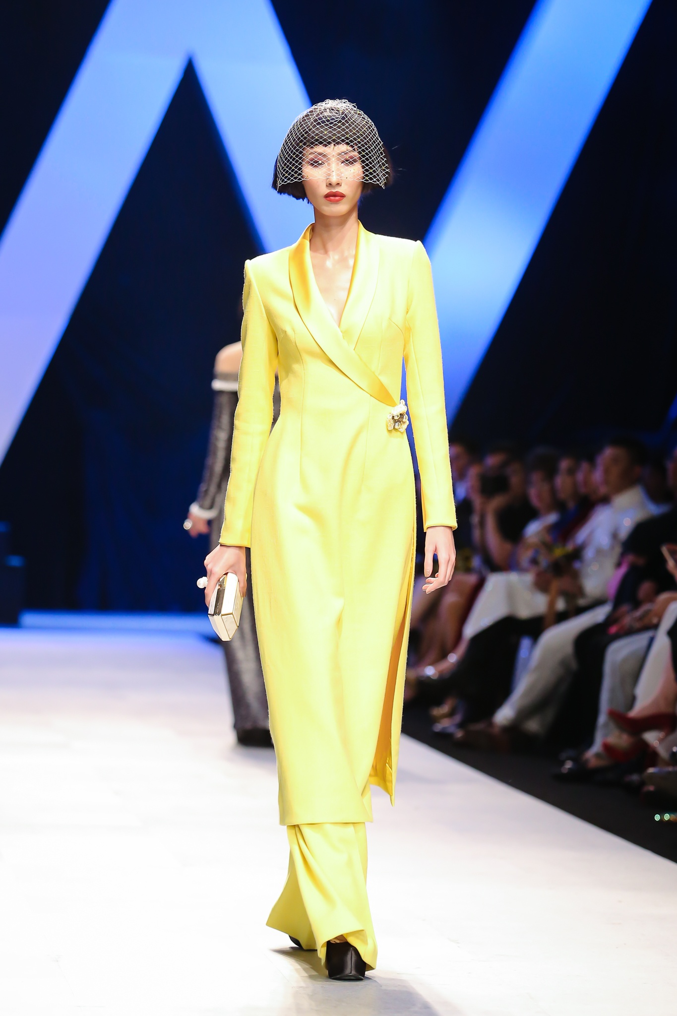 H'Hen Nie show nguyen cong tri anh 5