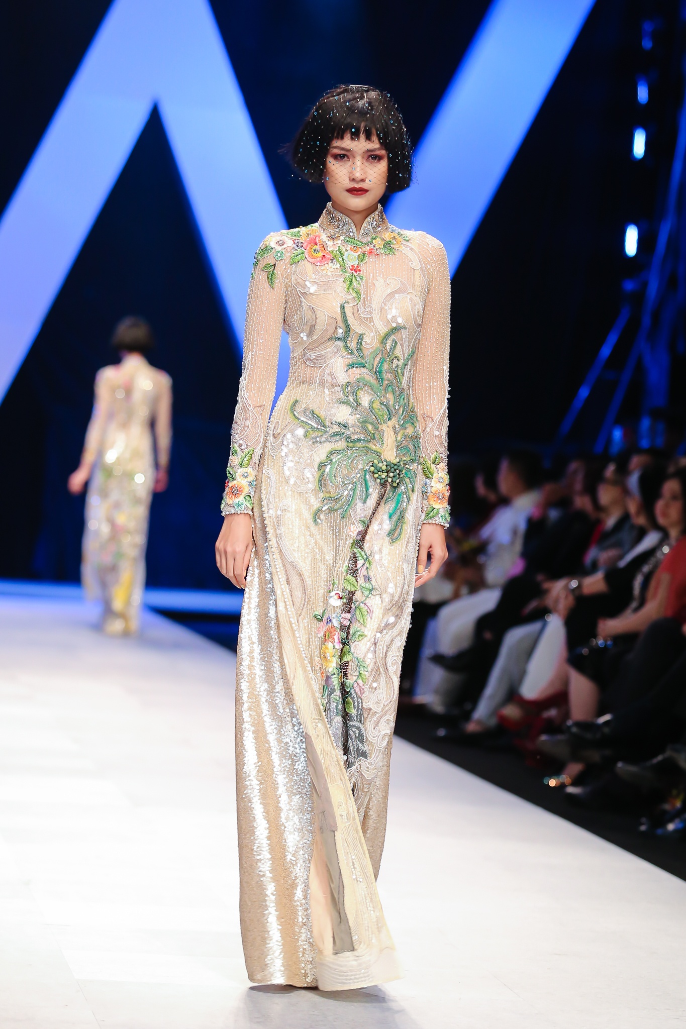 H'Hen Nie show nguyen cong tri anh 9