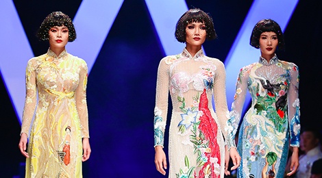 H'Hen Nie dan dau, Hoang Thuy va Mau Thuy sac lanh tren san dien hinh anh